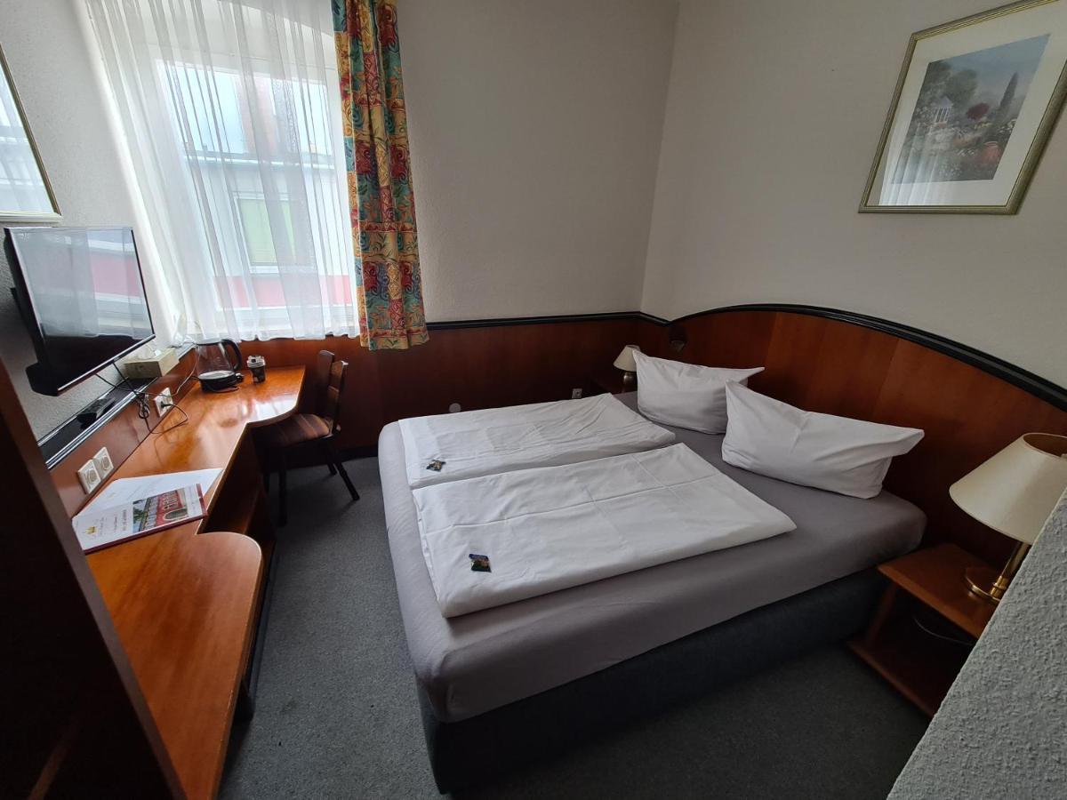 Hotel & Restaurant Krone Rehau Bagian luar foto