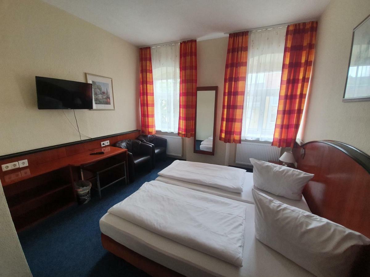 Hotel & Restaurant Krone Rehau Bagian luar foto